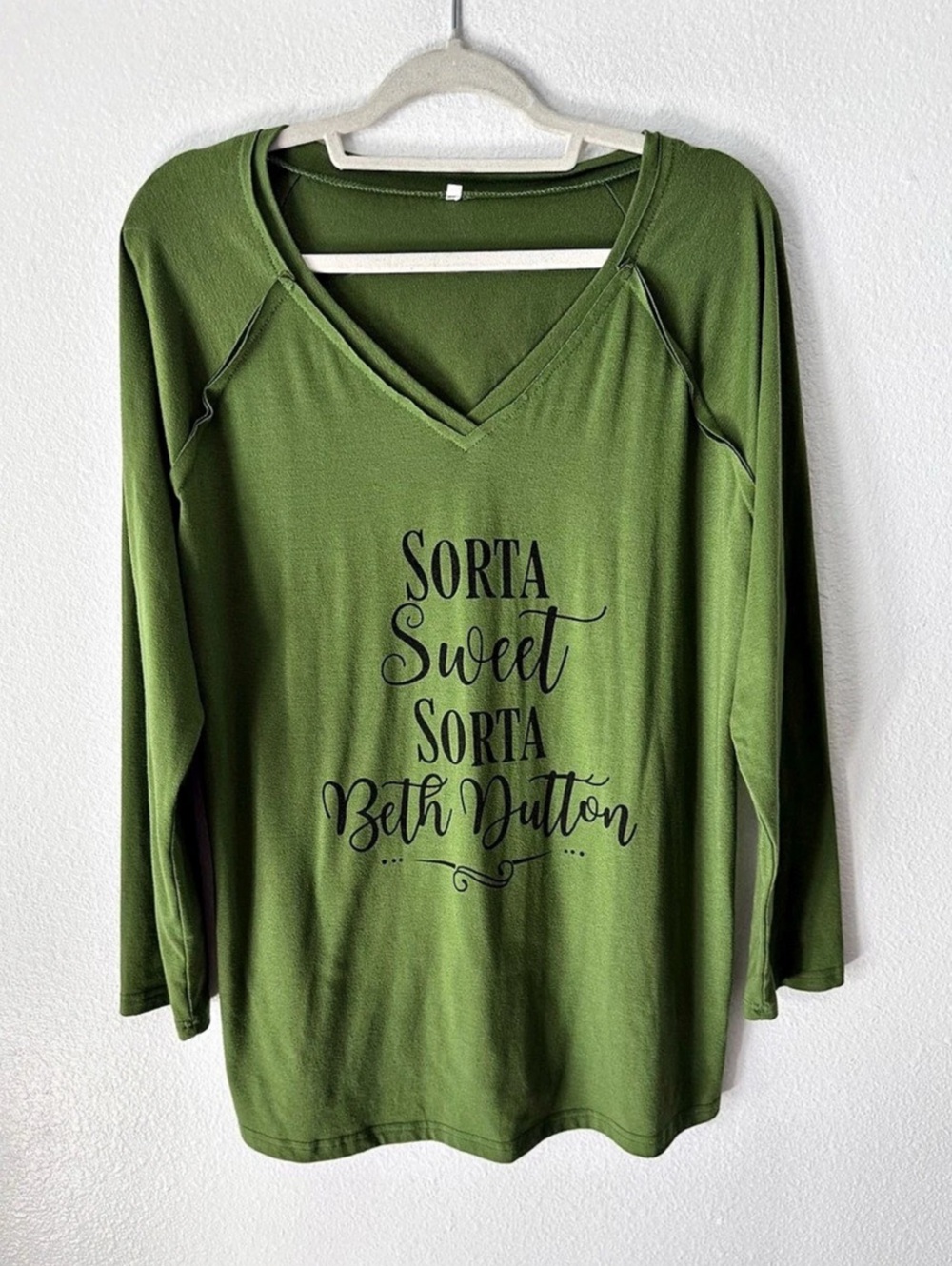 Sorta Sweet Sorta Beth Dutton Long Sleeve Top Tunic Green Large